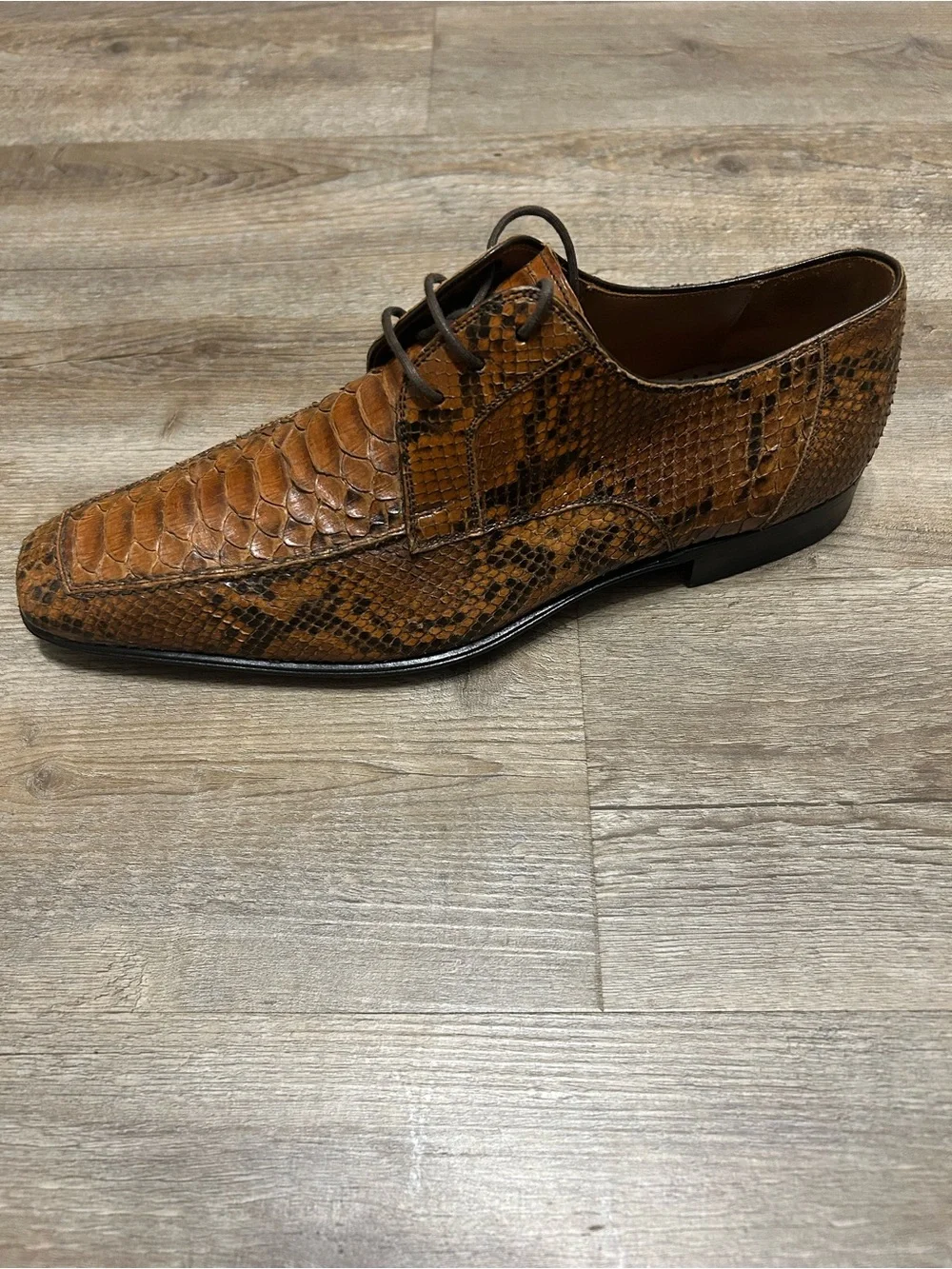 Magnanni handcrafted derbies